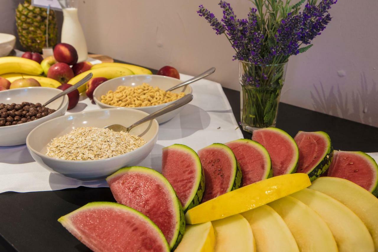 Olife Guesthouse Милна Екстериор снимка