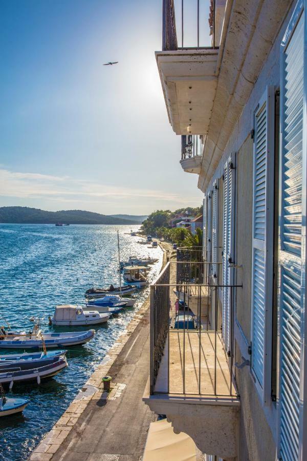 Olife Guesthouse Милна Екстериор снимка